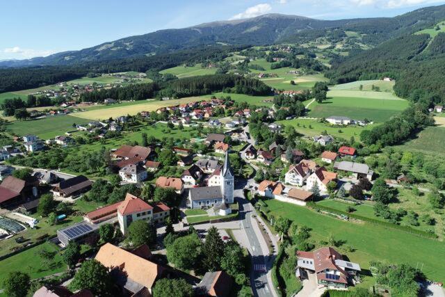 Gaestehaus Freitag Das Kleine Hotel Sankt Georgen im Lavanttal Экстерьер фото